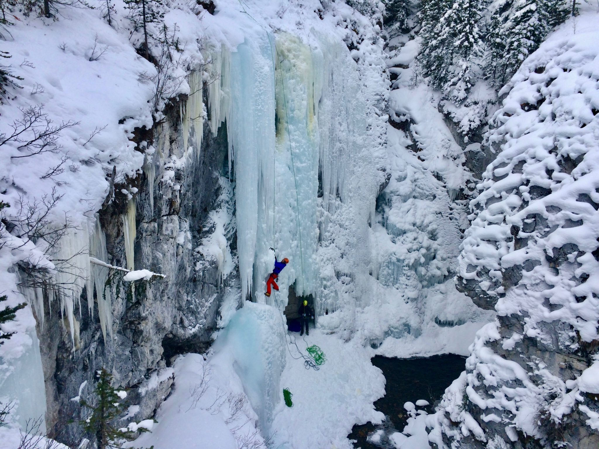 Ice climbing lessons in Kananaskis