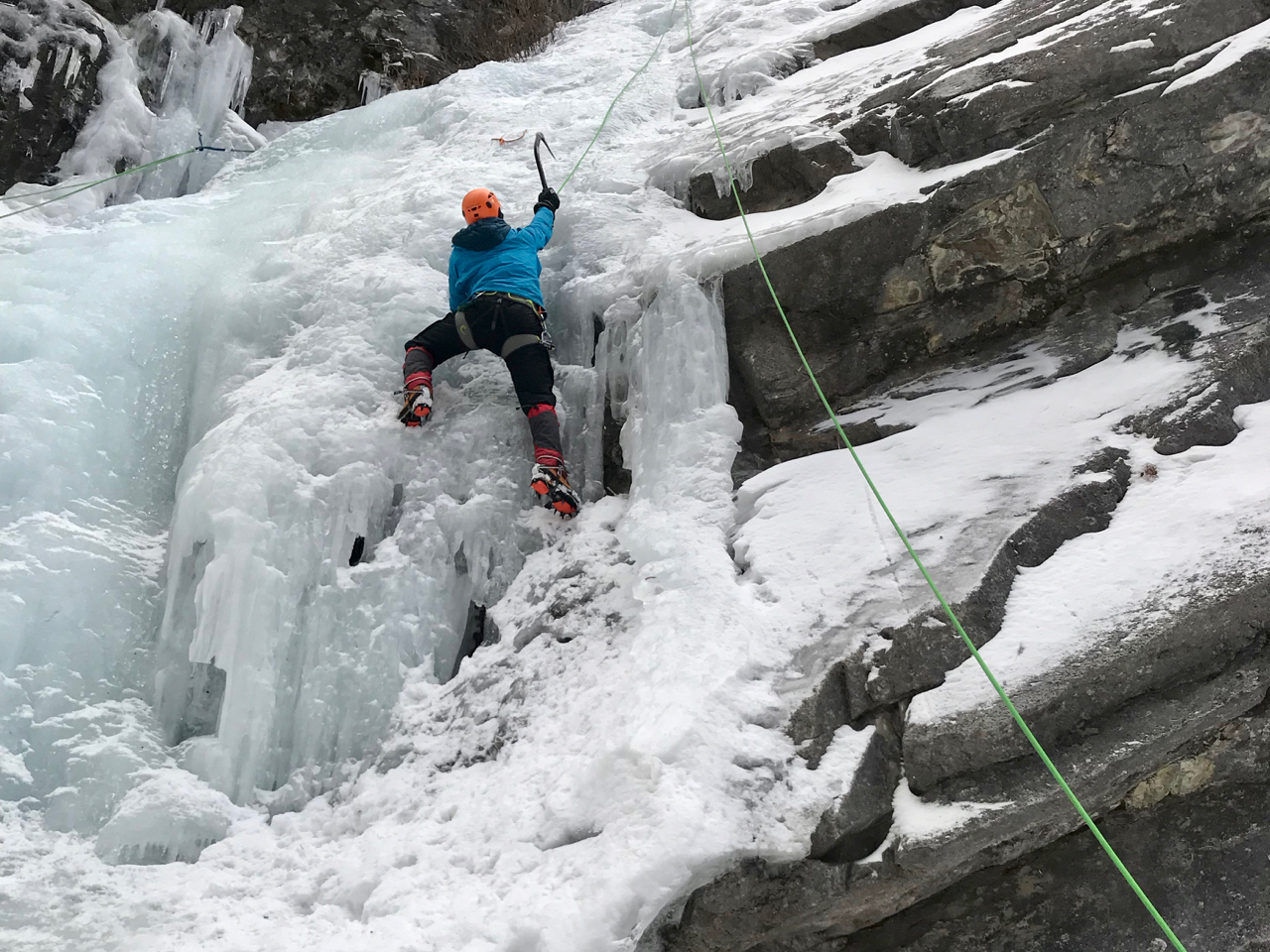 Intro Ice Climbing Weekends Canadian Rockies Alpine Guides